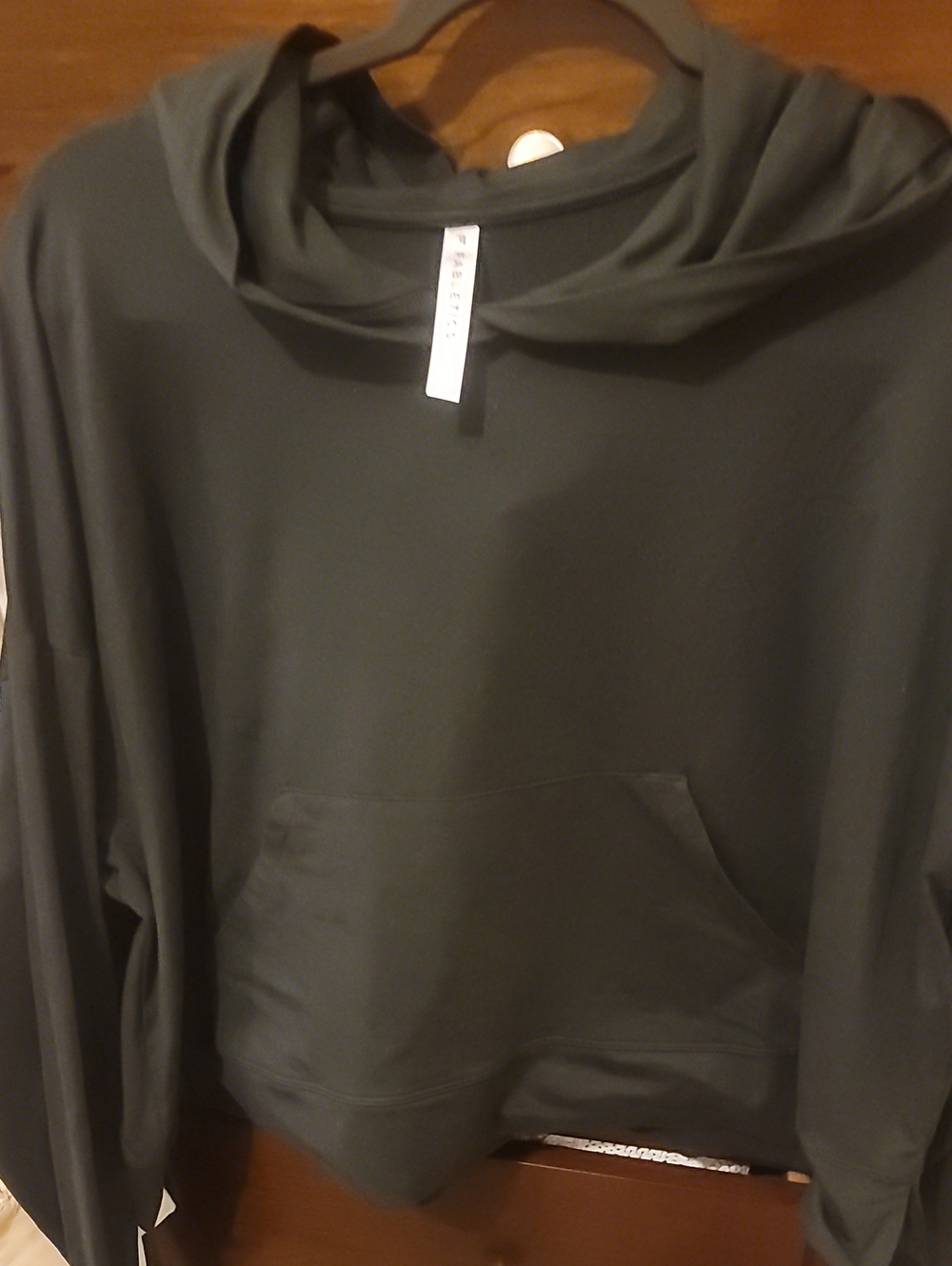 Fabletics Black Hooded Pullover Front Kangaroo Pocket .very Soft Size L